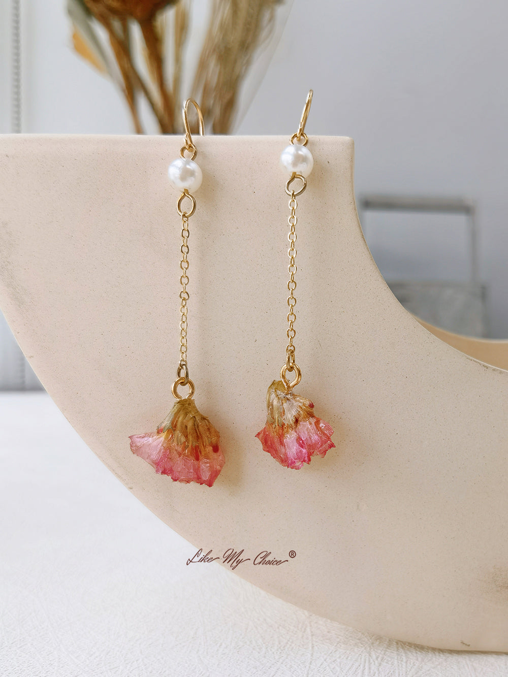 Forget-Me-Not Resin Dried Flowers Epoxy Pearl Earrings Pink / No