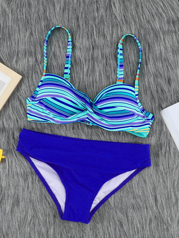 Ensemble deux pièces bikini push-up à rayures colorées et imprimé léopard