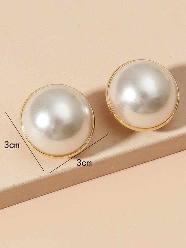Simple Elegant Pearl Earrings