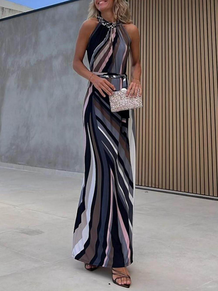 Ležérní volné šaty s proužkovaným gradientním potiskem s halterneckem