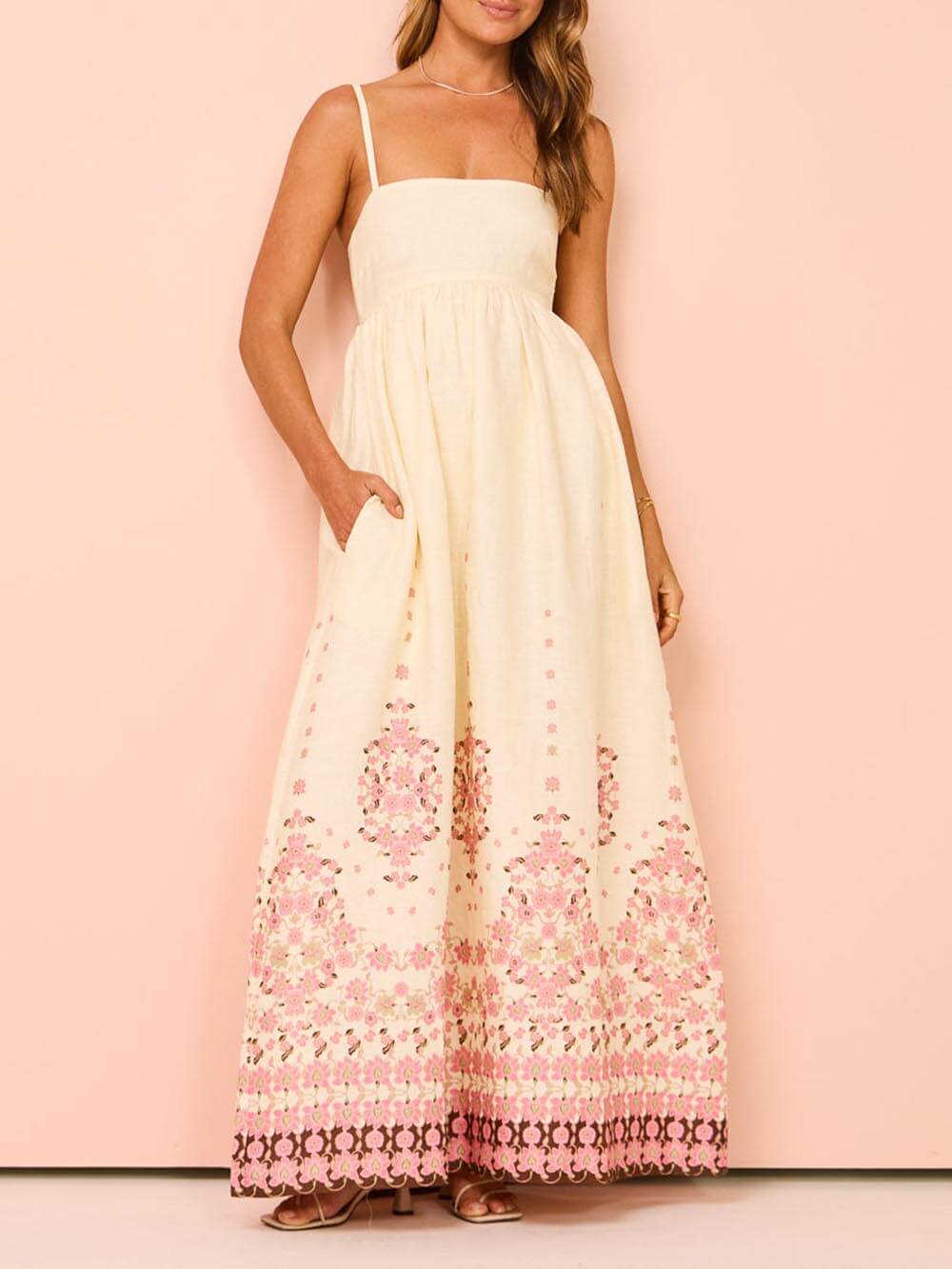 Ethnic Print Halter Cream Extra Maxi Φόρεμα