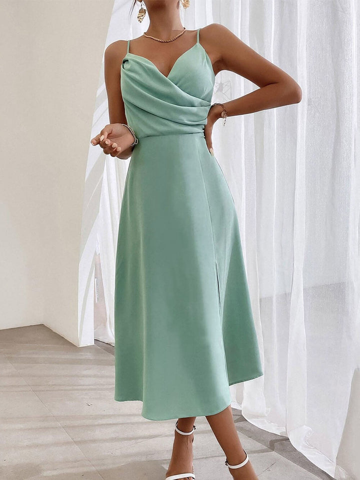 Κομψό φόρεμα με λουράκι Σπαγγέτι Πλισέ με σκίσιμο πόδι
