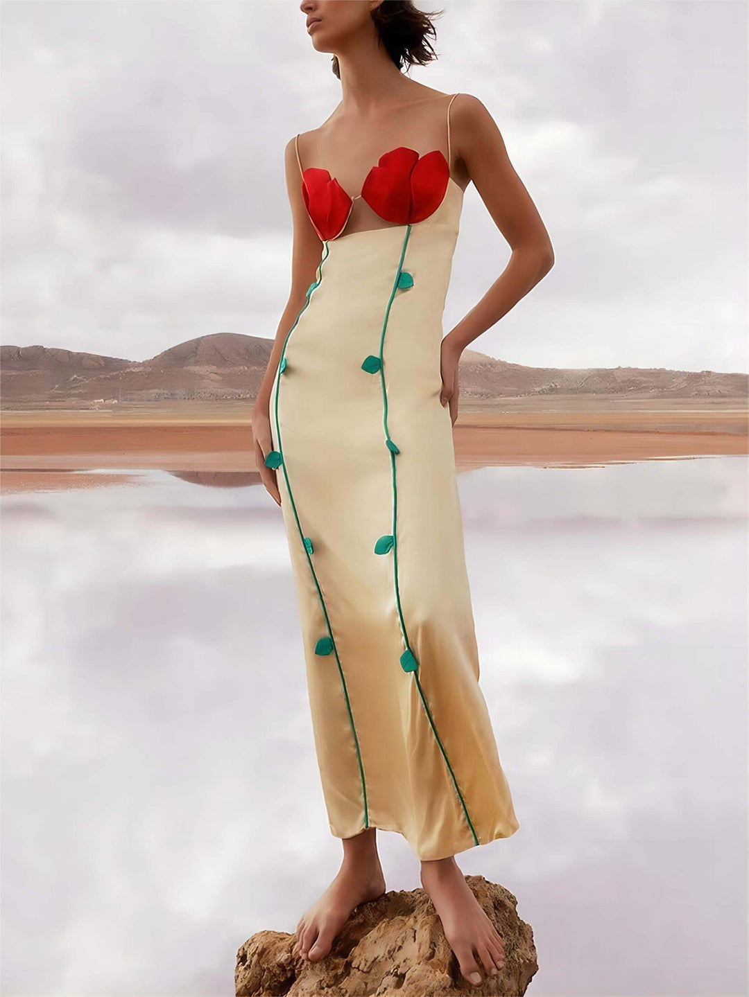 Modna i seksowna kontrastowa patchworkowa sukienka midi bez rękawów