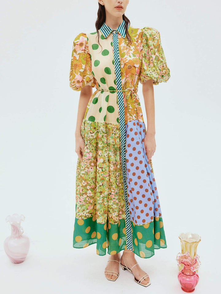 Exquisito vestido midi con estampado floral retro y manga abullonada