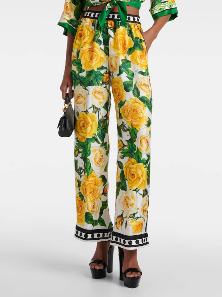 מכנסיים רפויים עם רגליים ארוכות רחבות עם הדפס ורדים