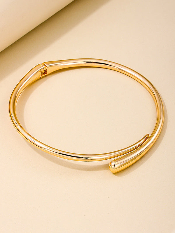Collare lucido con anello geometrico in metallo semplice alla moda