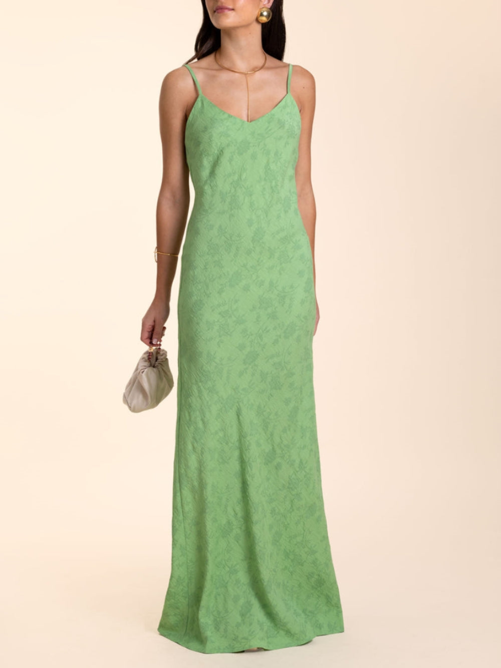 فستان طويل أنيق من الجاكار باللون الأخضر الليموني