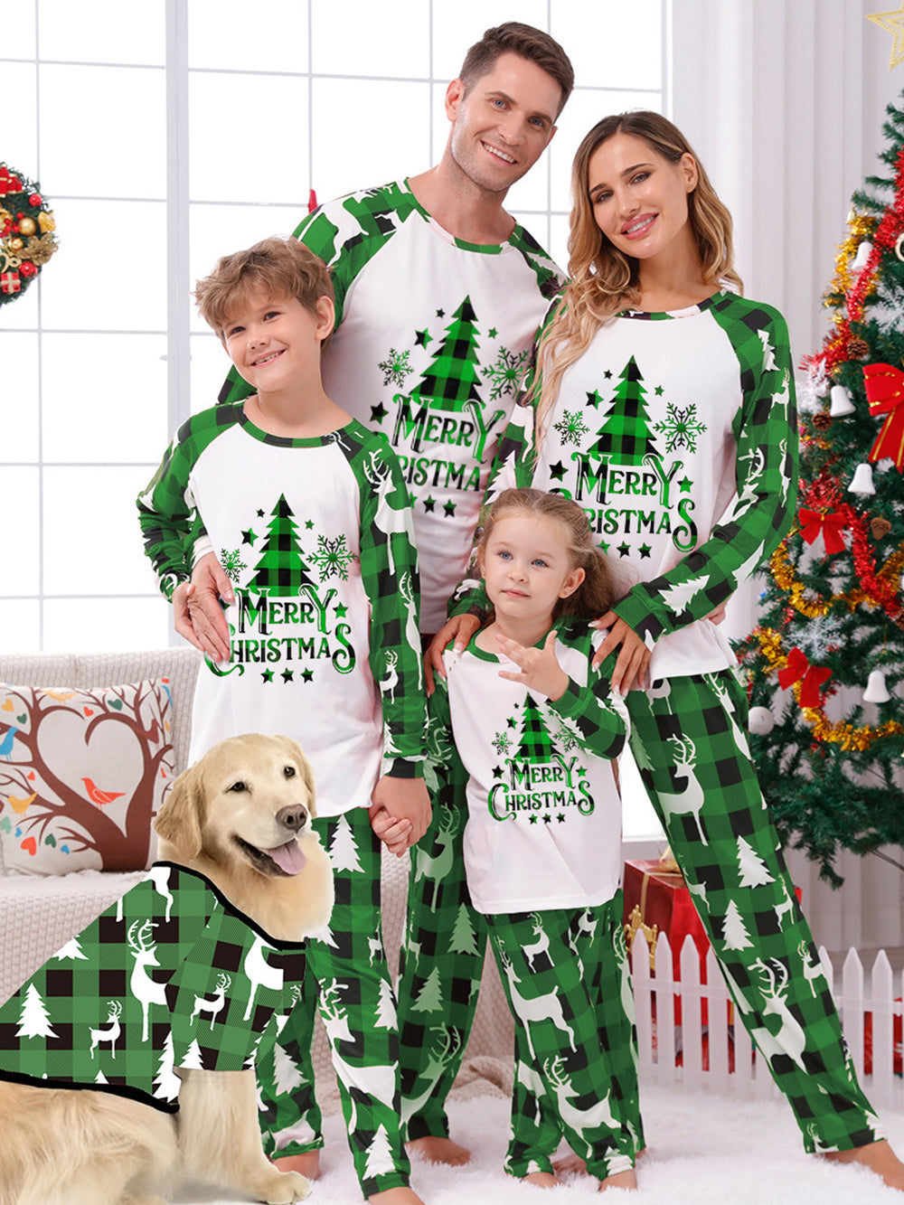 Conjuntos de pijamas familiares a juego con patrón de árbol de Navidad a cuadros verdes (con ropa para perros)