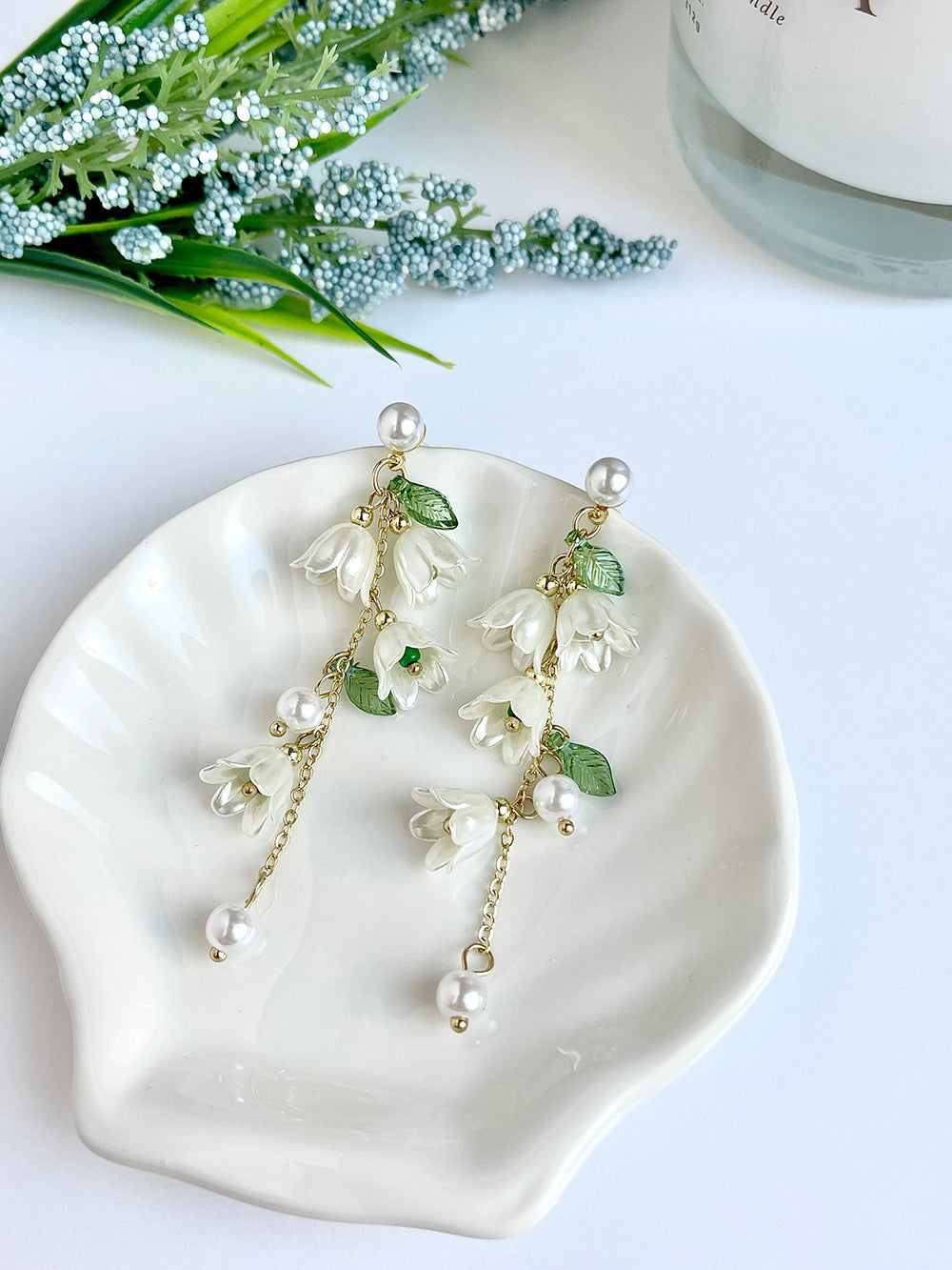 Cute Tassel Earrings - Tulips Bow White Fairy Flowers