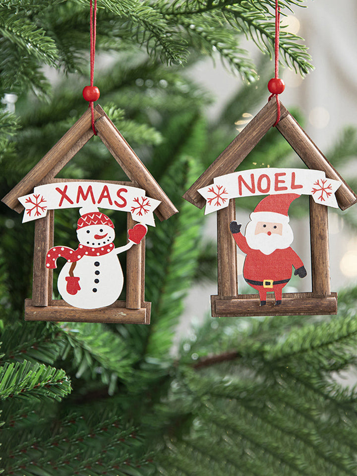 Juletre trehus dekorasjoner