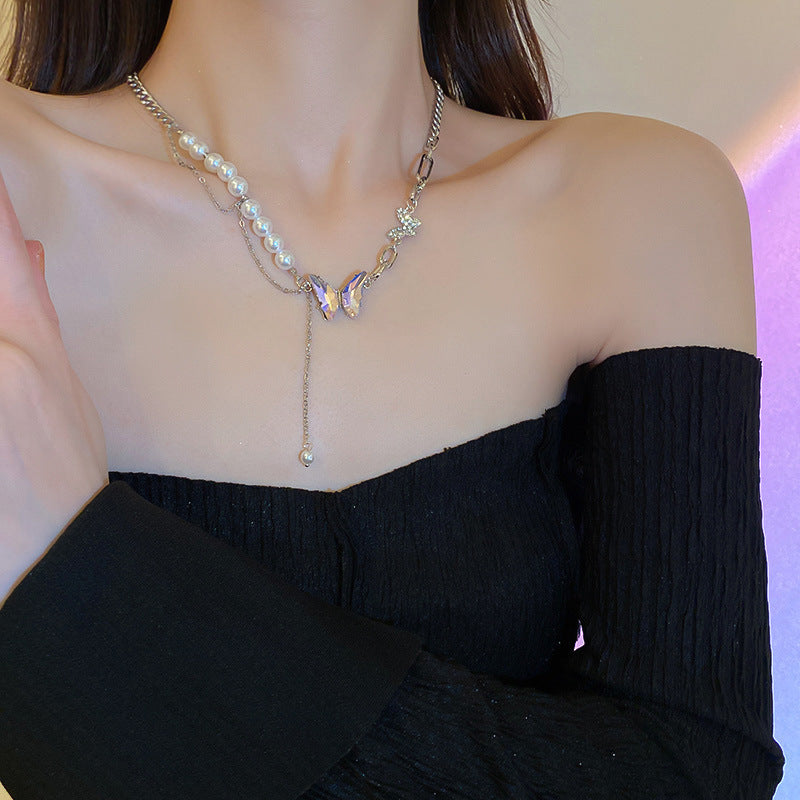 Lange Perlen-Schmetterlings-Halskette