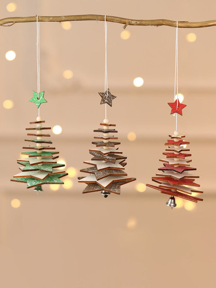 Flocon de neige étoile à cinq branches de Noël avec pendentif cloche