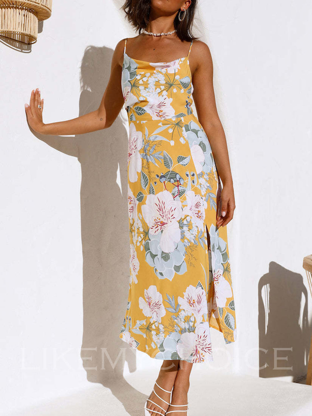 Midi-Kleid mit aufragenden Tulpen