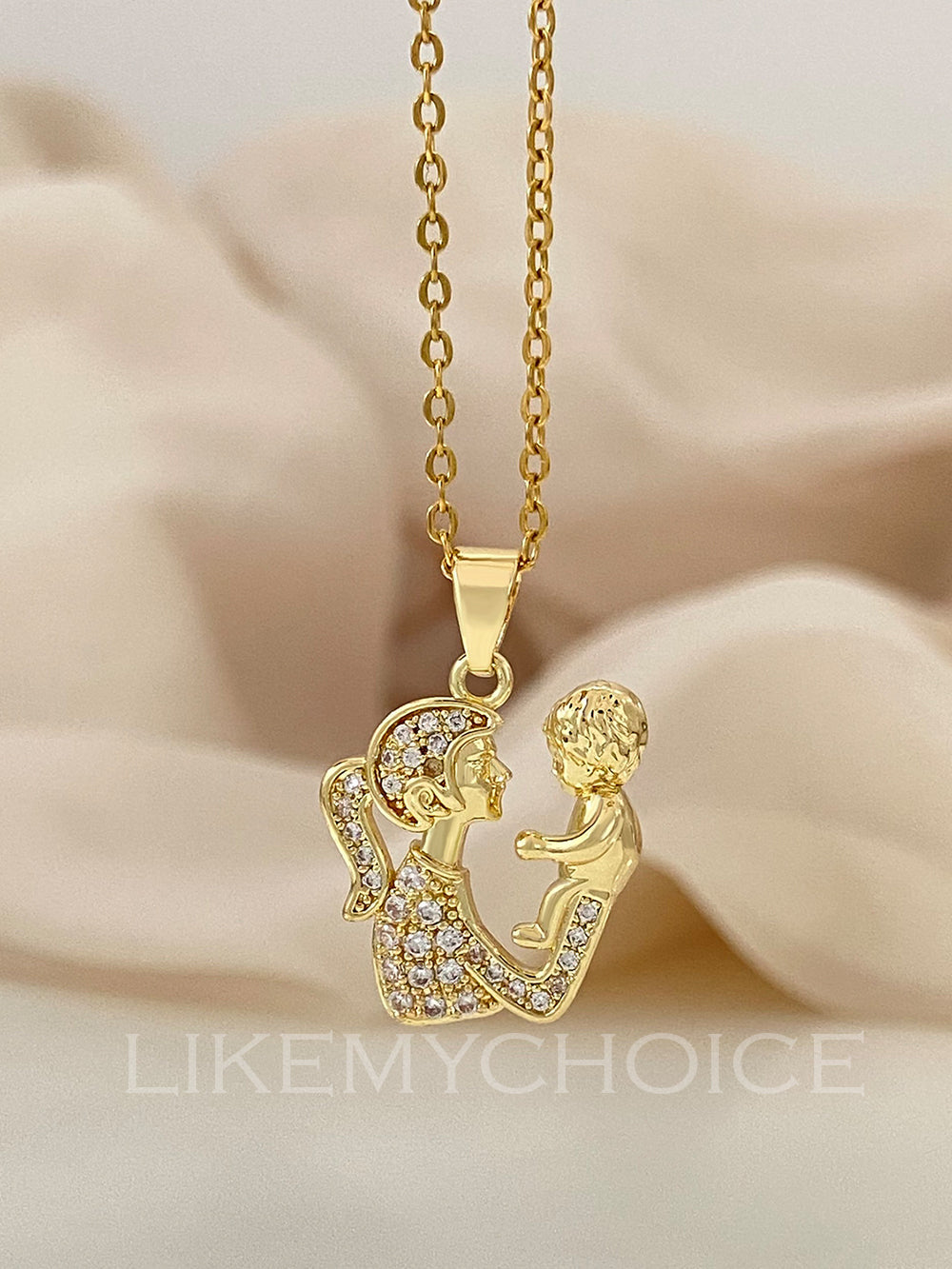 Micro-encrusted Zirconia Mother and Child Embrace Pendant Clavicle Chain
