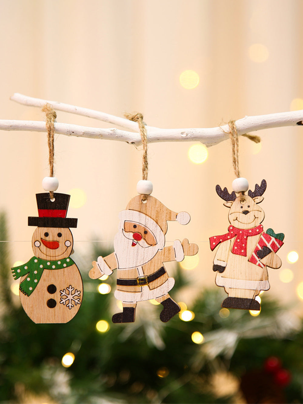 9 stk juletrepynt gaveeske med små ornamenter