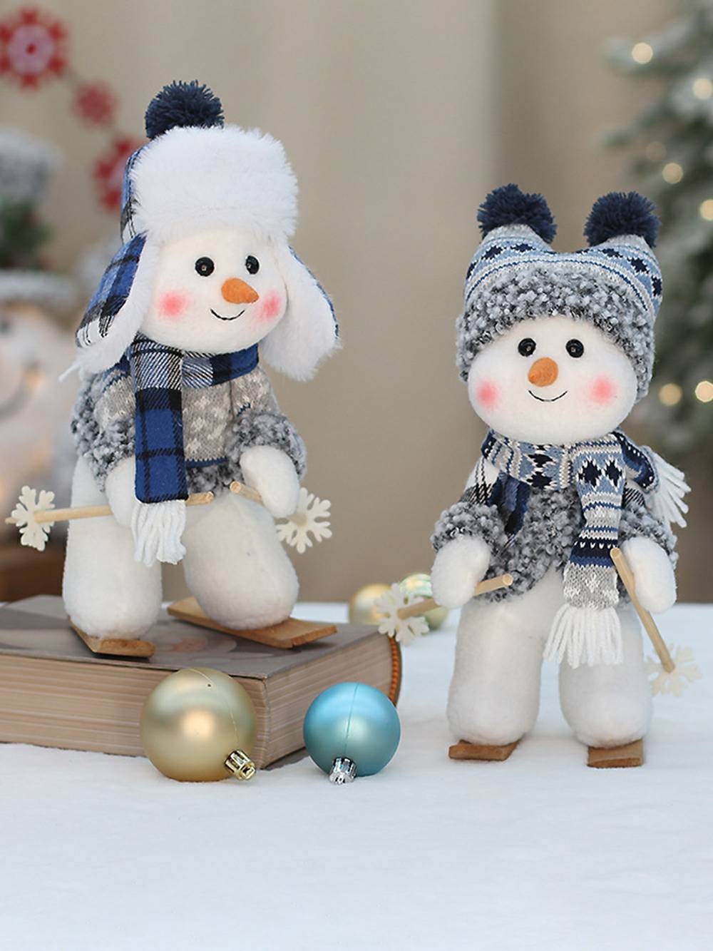 Ornamenti decorativi per bambole in tessuto natalizio