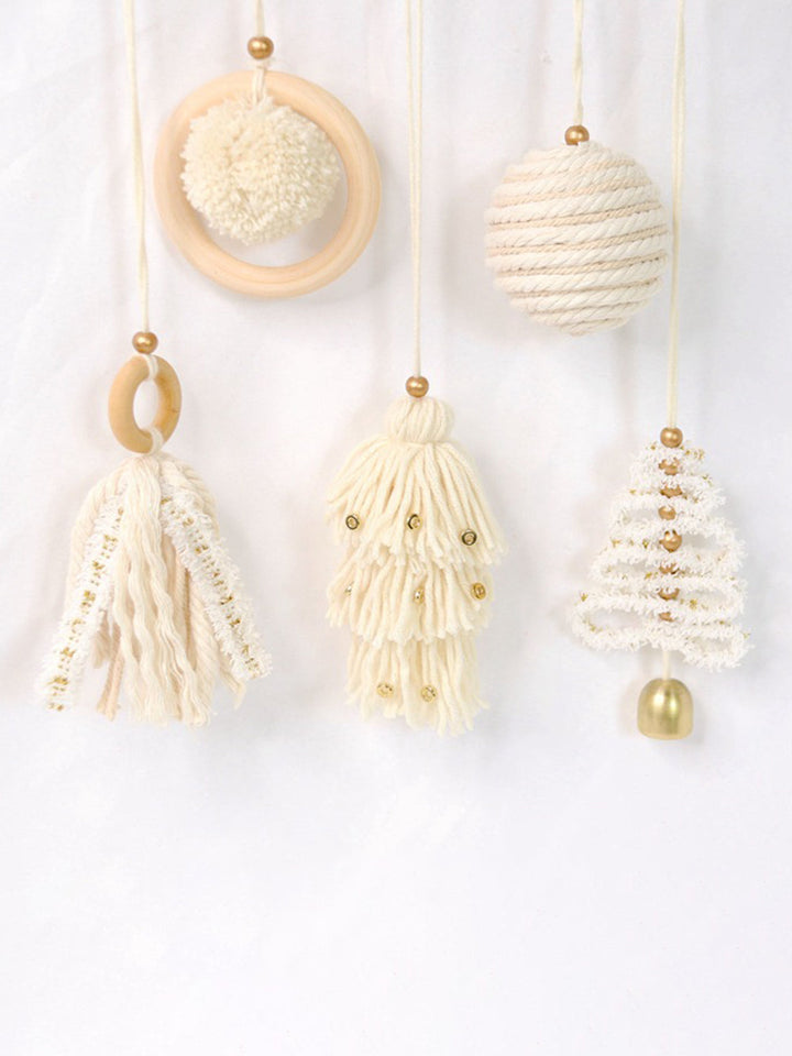 Ornamente pentru pomul de Crăciun în stil boem