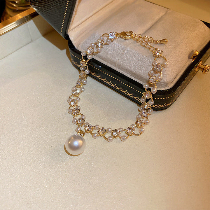 Bracelet à boucle en T avec perles irrégulières