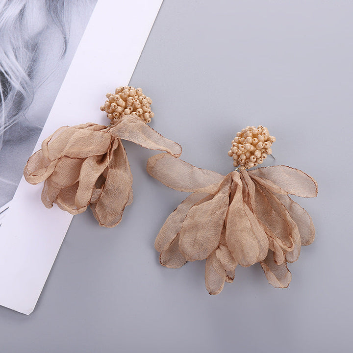 휴가에서 영감을 받은 꽃잎 귀걸이 시크한 맞춤형