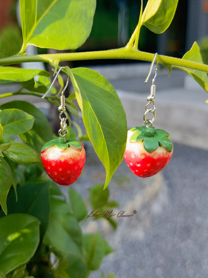 Søte jordbærdråpeøreringer