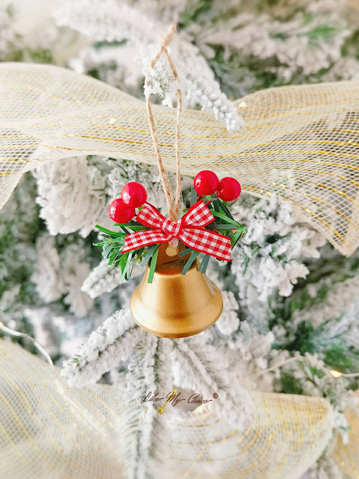 Vánoční stromeček Berry pětihvězdičkový přívěsek se zvonkem se sněhovou vločkou