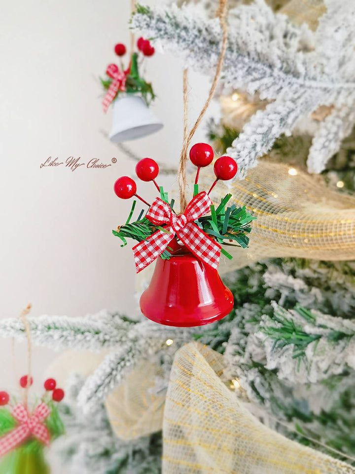Christmas Tree Berry Five-Star Snowflake Bell Pendant