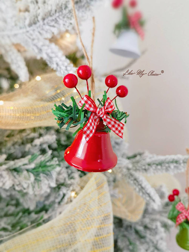 Colgante de campana de copo de nieve de cinco estrellas de bayas de árbol de Navidad