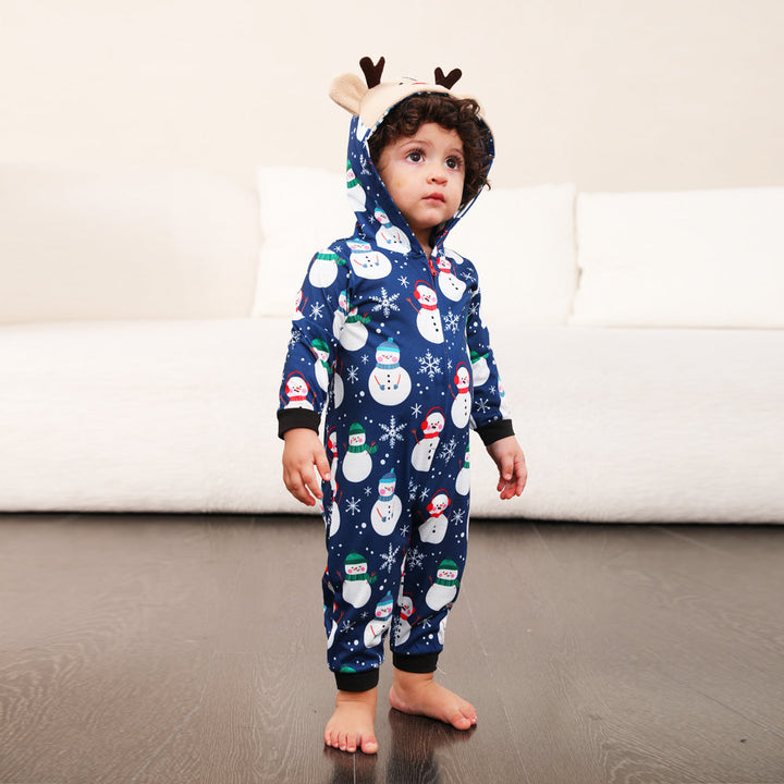 Mono de pijama familiar a juego con muñeco de nieve azul