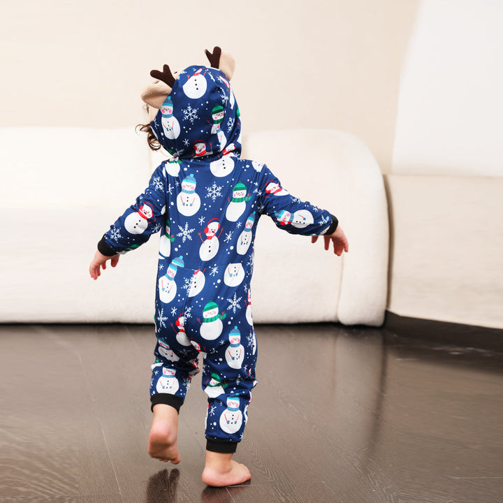 Mono de pijama familiar a juego con muñeco de nieve azul