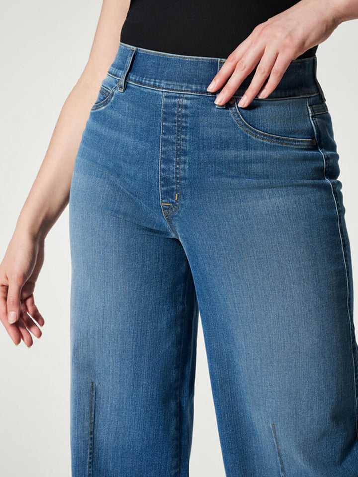 Jeans de tiro medio con pernera ancha