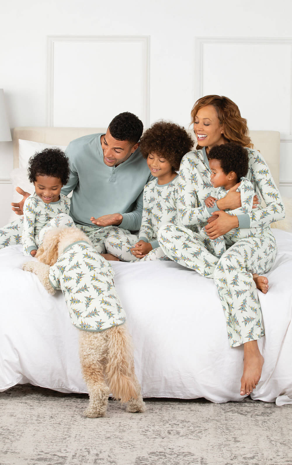 Vánoční strom tisk rodinné pyžamo