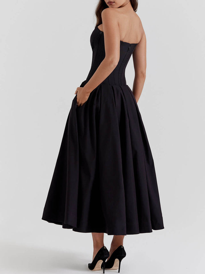 Czarna sukienka midi bez ramiączek