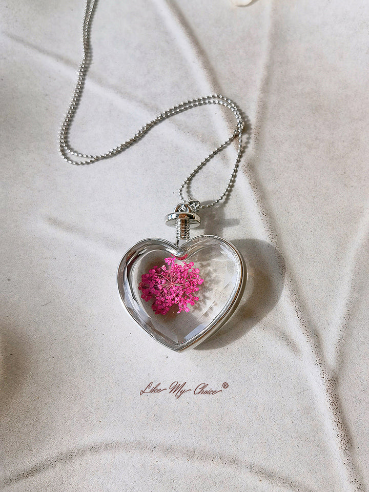 Královna Anne krajka květinové křišťálové skleněné srdce náhrdelník