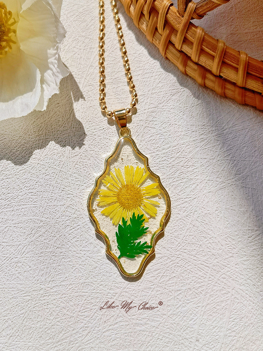 Dried Flower  Yellow Aster Necklace