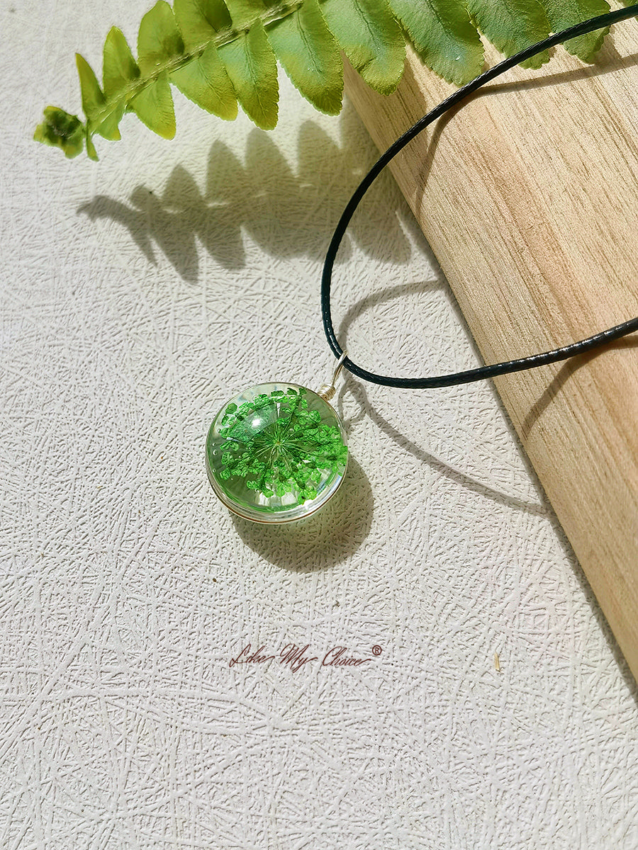 Botanický náhrdelník z barevného skla Baby Breath