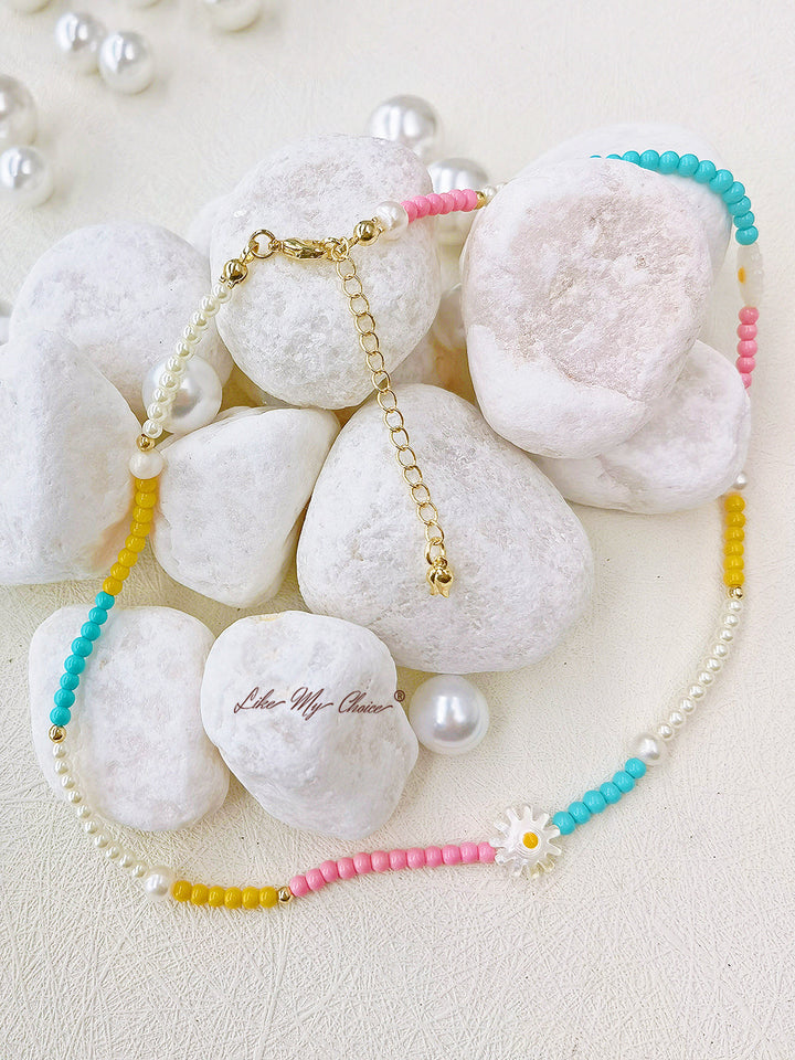 Colier de perle reale cu margele colorate realizat manual pentru vara