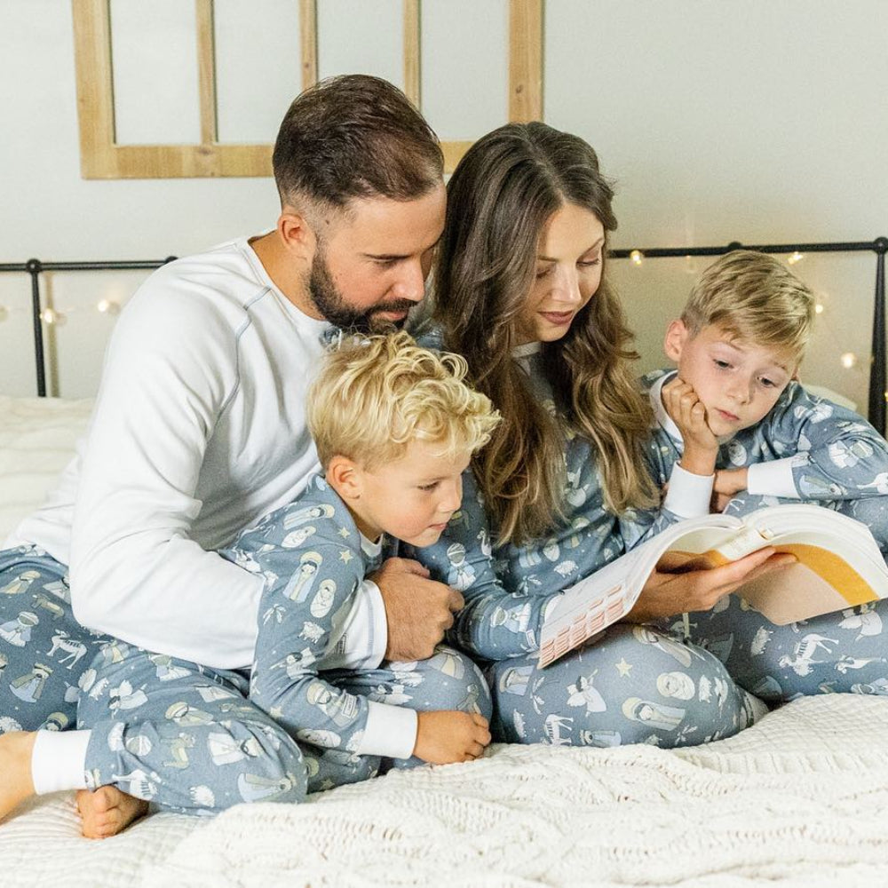 Christmas Jesus familiematchende pyjamassett (med kjæledyrs hundeklær)