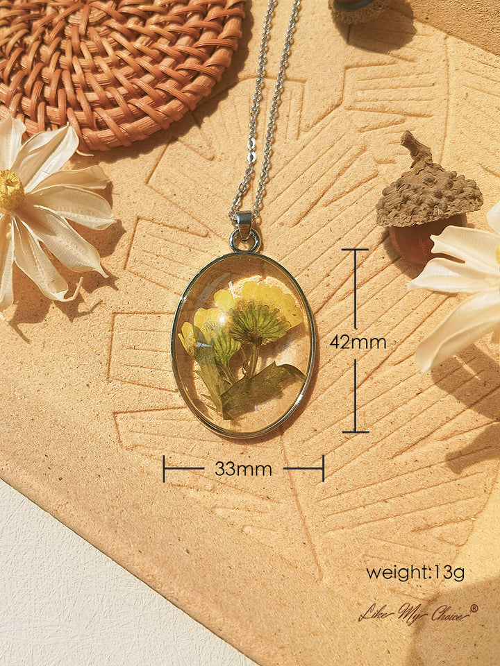 Resin Pendant Necklace With  Yellow Cosmos Dried Flowers