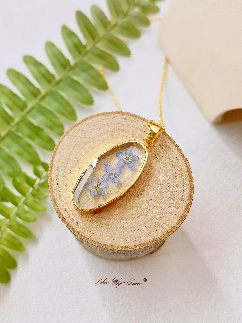 Forget Me Not Golden Oval Pendant  Natural Resin Necklace
