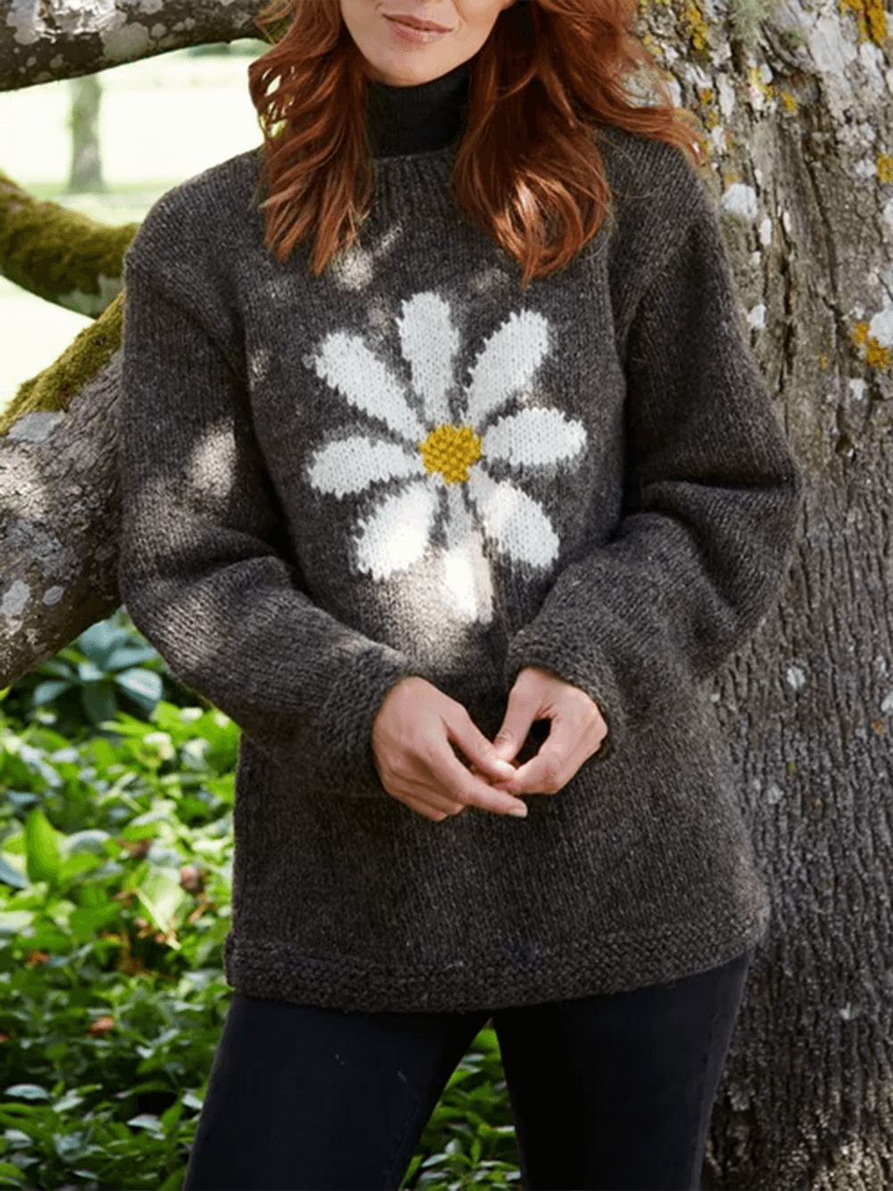 Vintage Daisy Pattern Sweater Bark