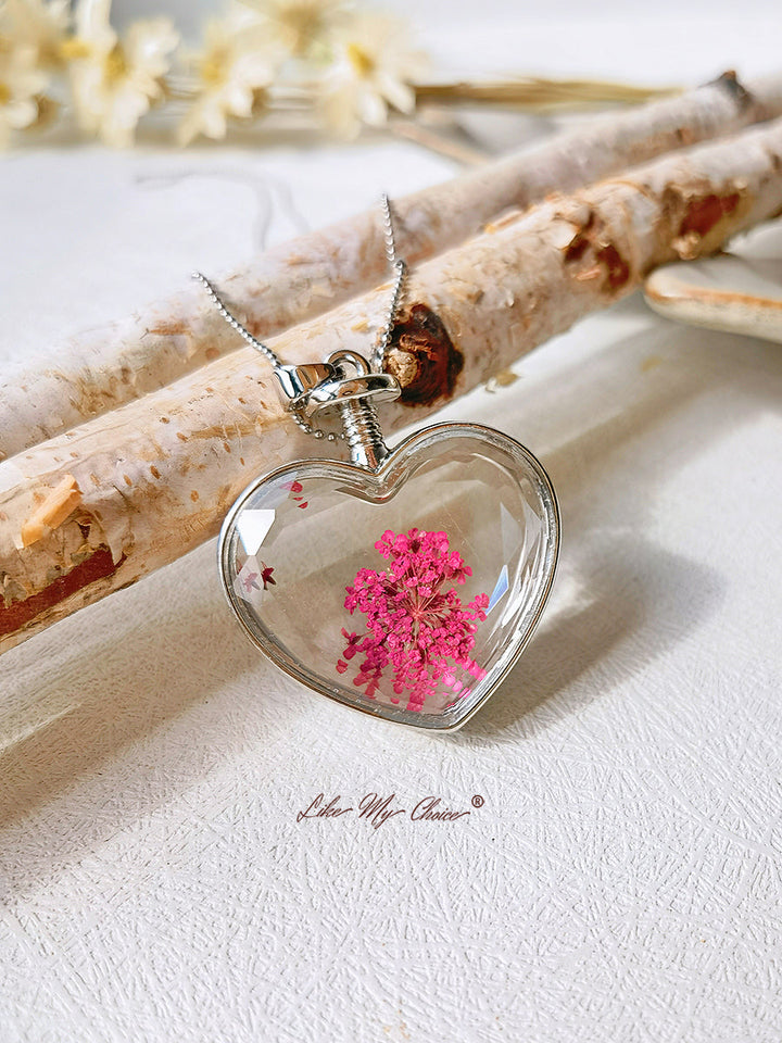 Královna Anne krajka květinové křišťálové skleněné srdce náhrdelník
