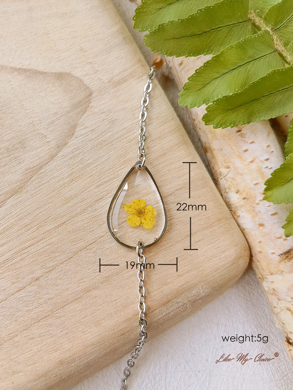 Forget-Me-Not Handmade Pressed Flower Resin Drop Bracelet