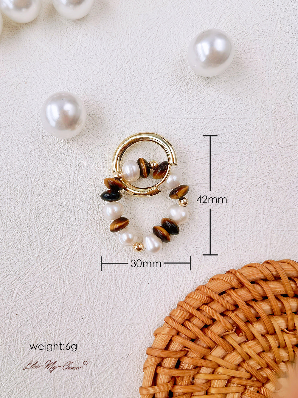 Duże okrągłe kolczyki z prawdziwymi perłami w stylu vintage