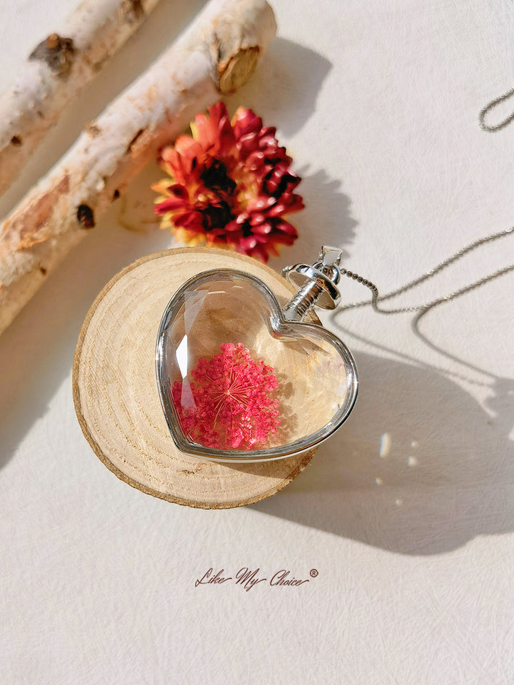 Collier coeur en verre cristal floral dentelle Queen Anne