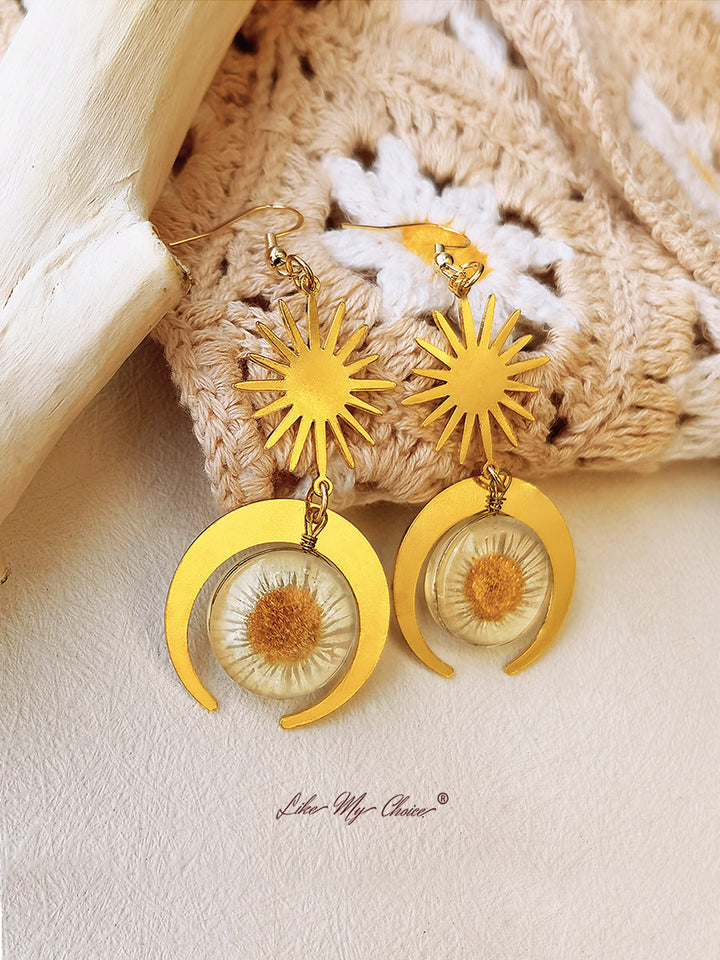 Pressed Flower Earrings - Sun Resin Daisy