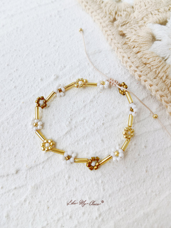 Verstellbares Perlenarmband mit Kordelzug, Gold Gänseblümchen