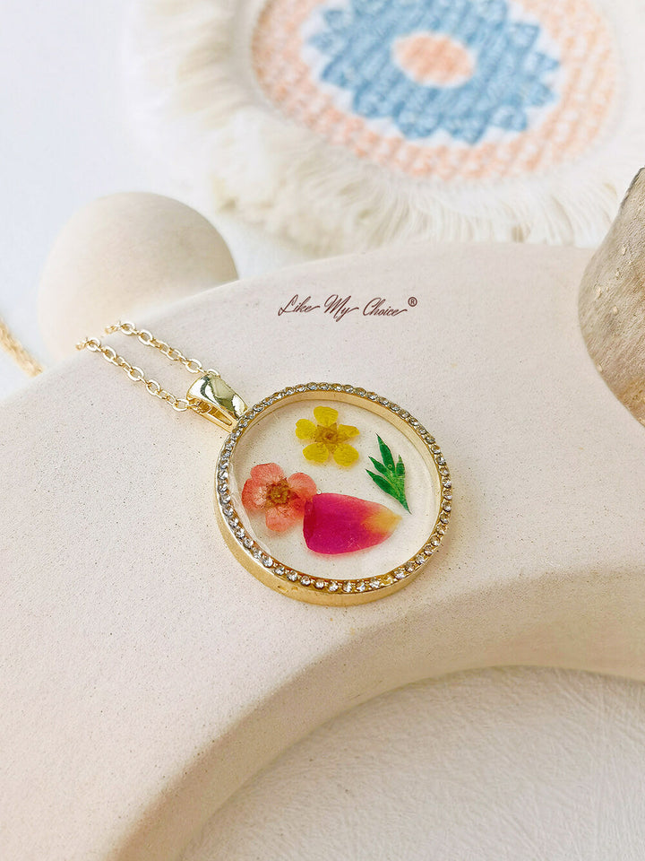 Měsíc narození Květina Pryskyřice Kulatý křišťálový náhrdelník s přívěskem
