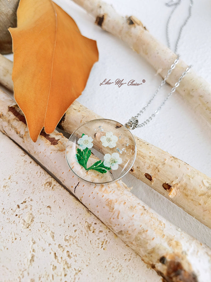 Handmade Daisy Flower Pendant Necklace