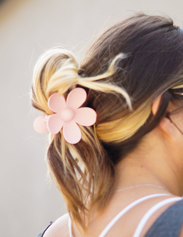 Gänseblümchen-Haarspange