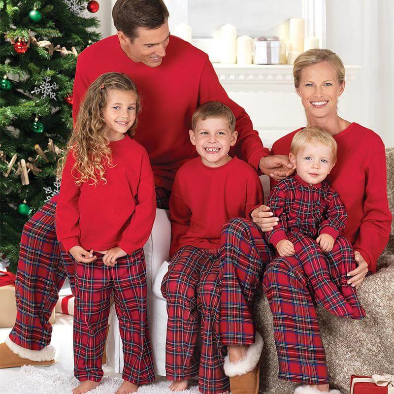Stewart kostkovaná vánoční rodinná sada pyžama